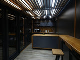 Cafetería contenedor con porche y terraza