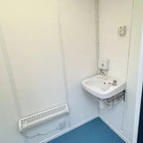 Bloque de sanitarios 3 + 1 4,8 x 2,7 m